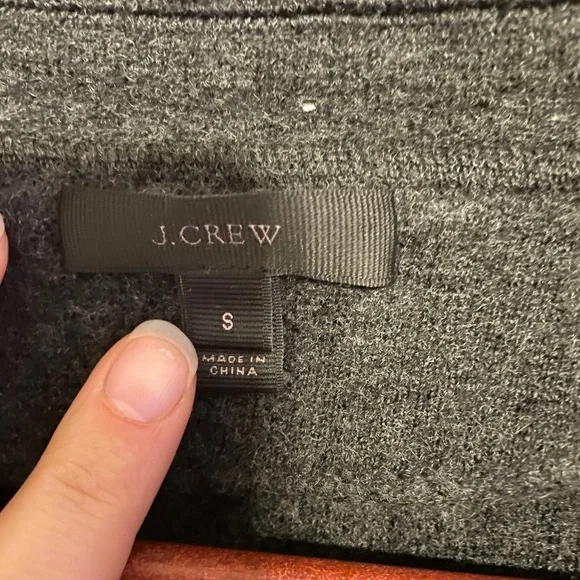 Women's Dark Gray Merino Wool Quarter Sleeve Jacket - Picture 2 of 8